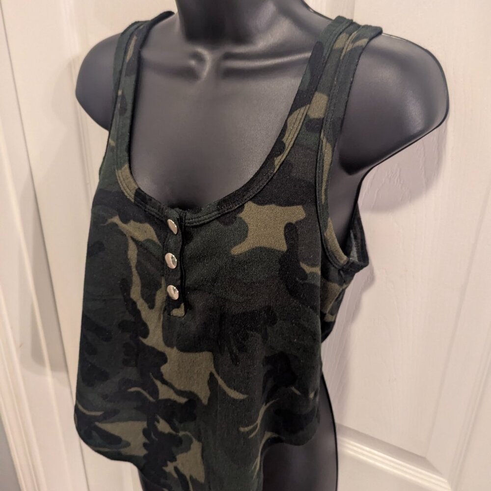 May Pink camo crop tank top - M - Picture 2 of 5